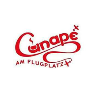 Canape am Flugplatz