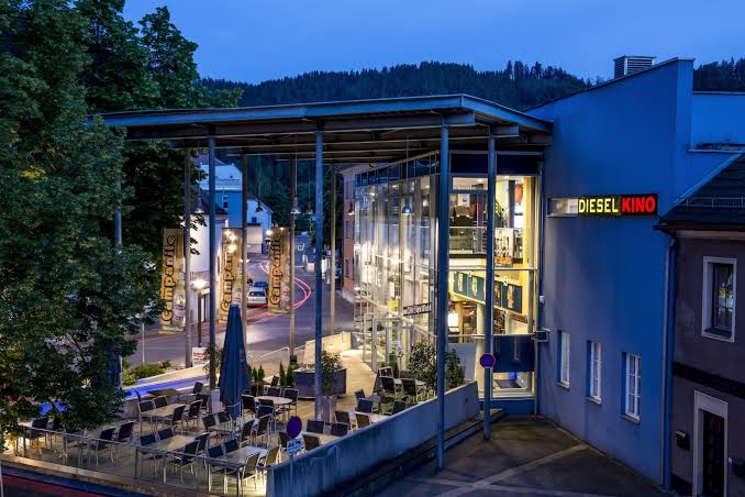 November in Kapfenberg – Adventzauber auf der Burg, Weihnachtsmarkt und Kinderfilmfestival im November