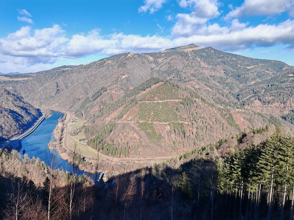 Rennfeld Wanderung Steiermark – Blick auf das Tal von oben